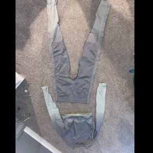 Gymshark Sea Foam/Grey Set